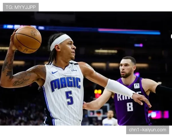 魔术队班凯罗近期场均出场时间超过36分钟 球队为冲击季后赛可能增加核心负荷 魔术队班凯罗近期场均出场时间超过36分钟 球队为冲击季后赛可能增加核心负荷